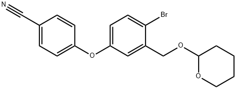 4-(4-bromo-3-(((tetraidro-2H-piran-2-il)ossi)metil)fenossi)benzonitrile